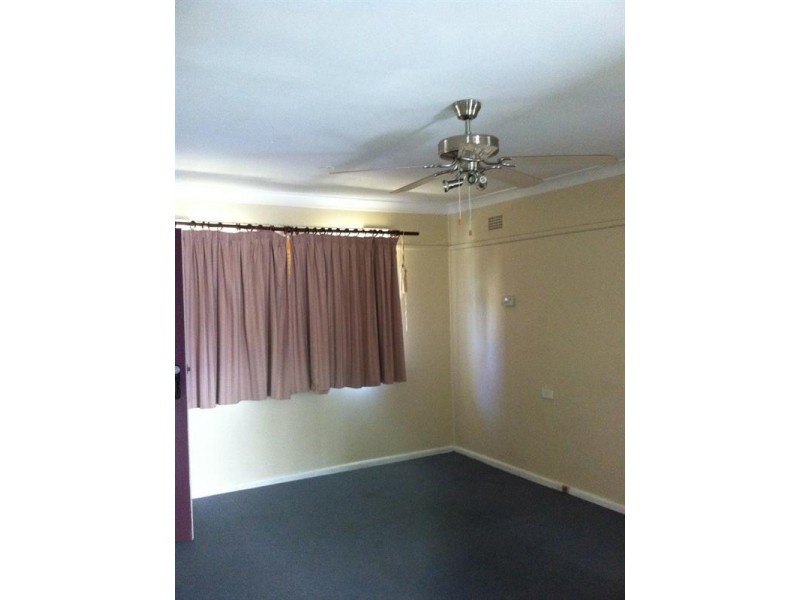 3 Knapp Avenue, Nowra NSW 2541