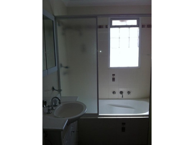 3 Knapp Avenue, Nowra NSW 2541