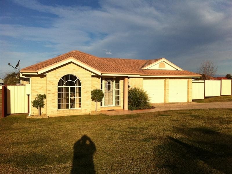 7 Marsden Close, Worrigee NSW 2540