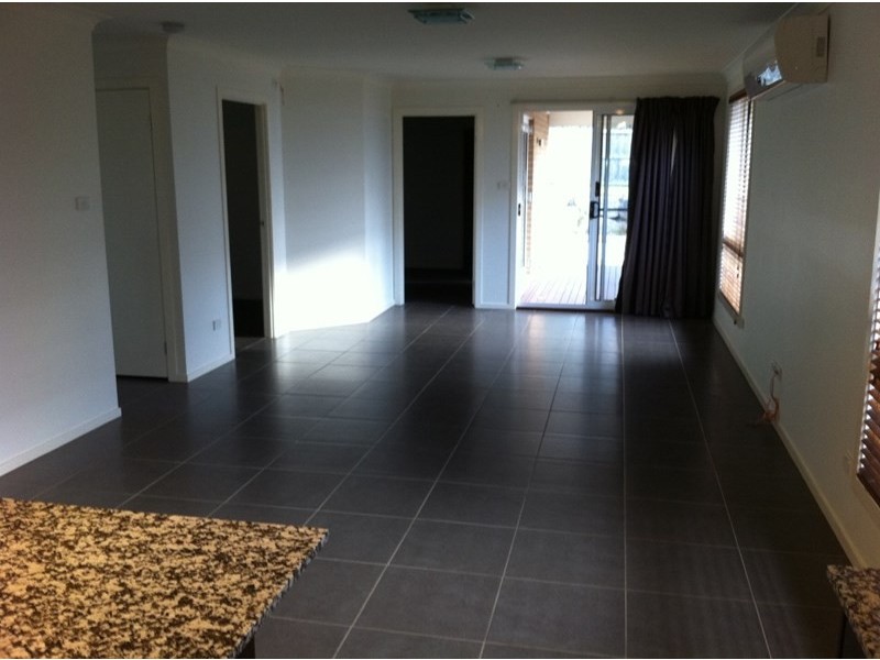 14 Skiff Street, Vincentia NSW 2540