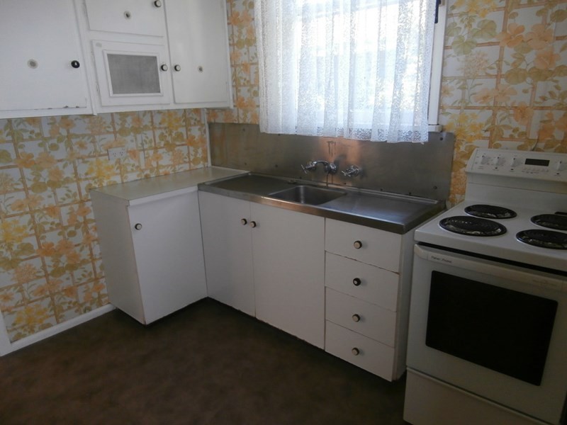 12 Monaghan Avenue, Nowra NSW 2541