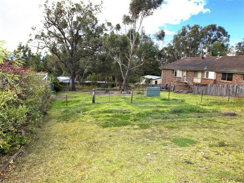 13 Jaycee Avenue, Nowra NSW 2541