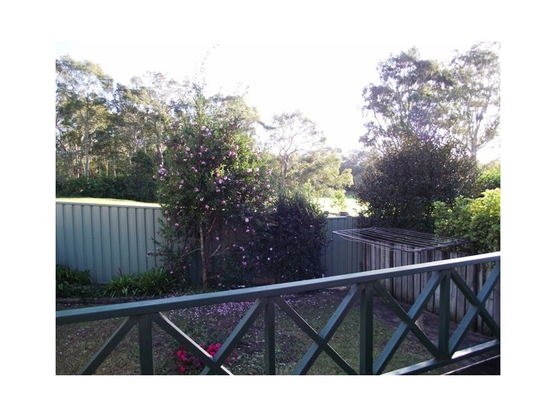 2/24 Bowada Street, Bomaderry NSW 2541