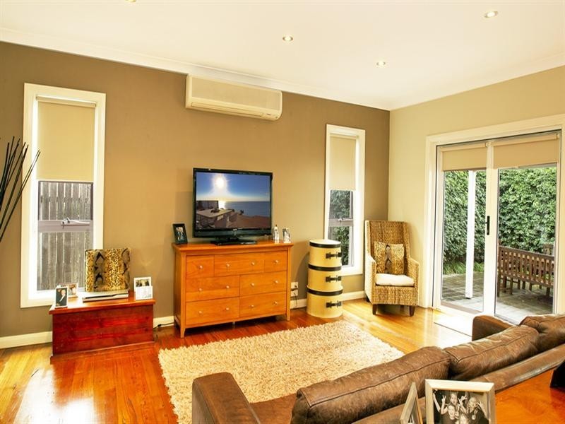 12A Bunberra Street, Bomaderry NSW 2541
