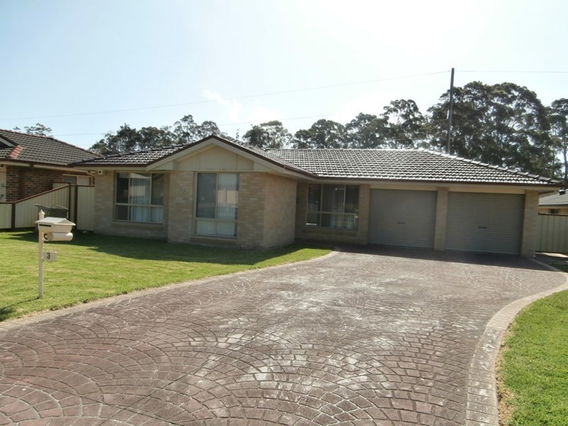 3 Lightwood Drive, West Nowra NSW 2541