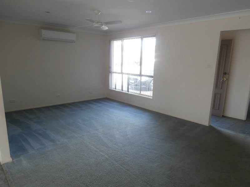 3 Lightwood Drive, West Nowra NSW 2541