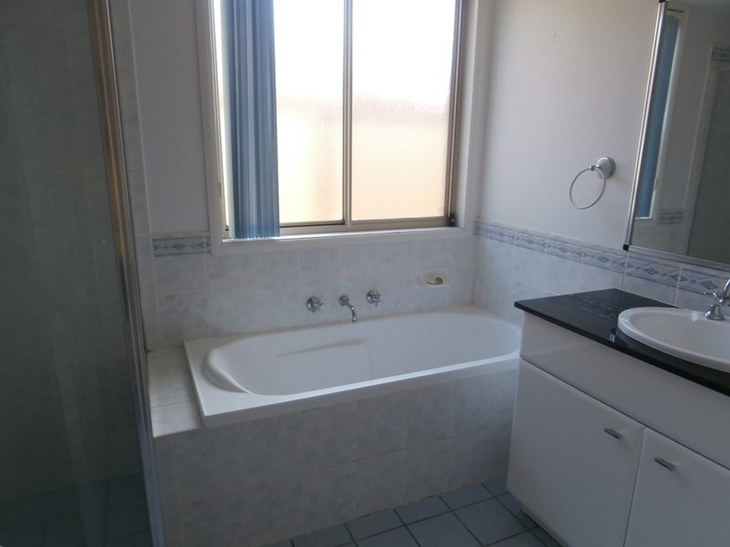 3 Lightwood Drive, West Nowra NSW 2541