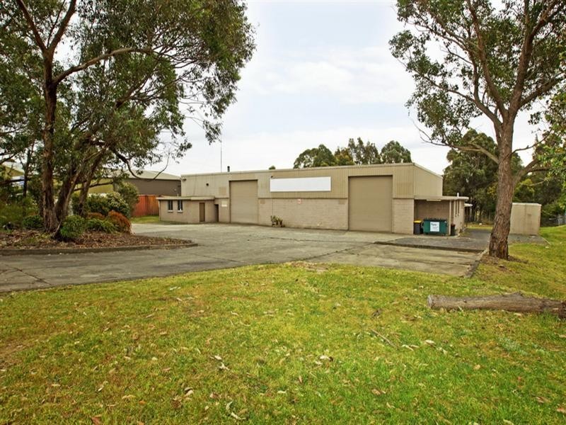 5 Investigator Avenue, South Nowra NSW 2541