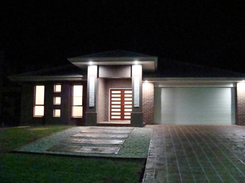 10 Paino Crescent, Sanctuary Point NSW 2540