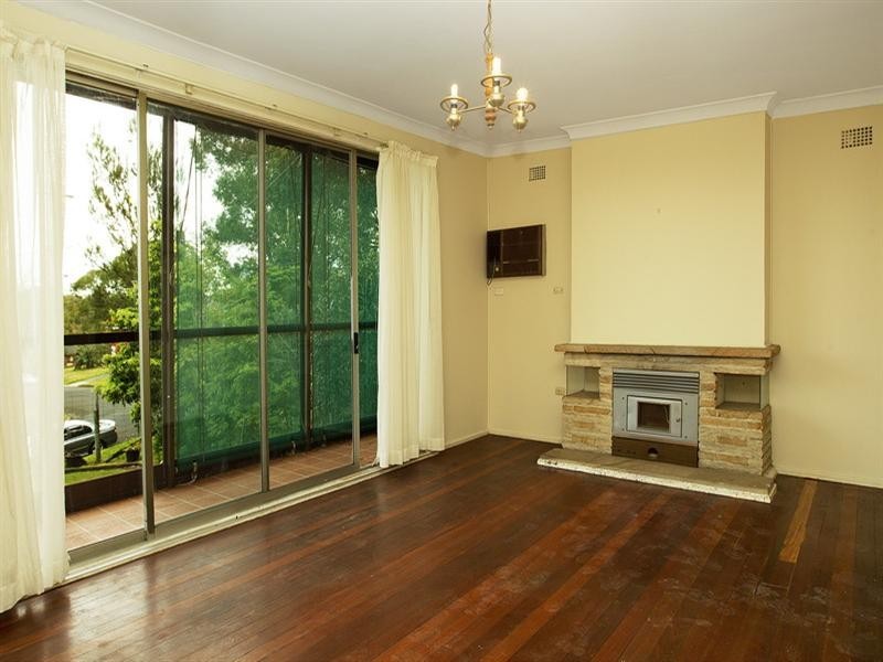 71 Birriley Street, Bomaderry NSW 2541