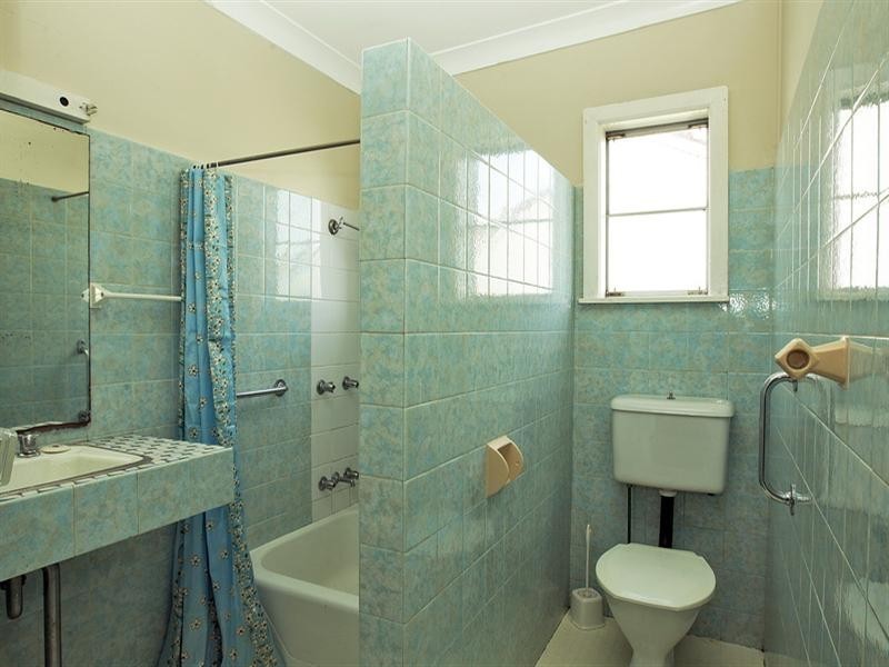 71 Birriley Street, Bomaderry NSW 2541