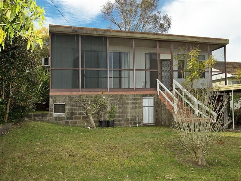 71 Birriley Street, Bomaderry NSW 2541
