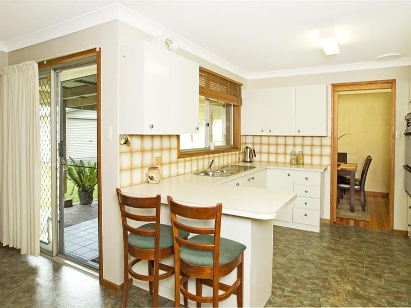 14 Castle Glen, North Nowra NSW 2541