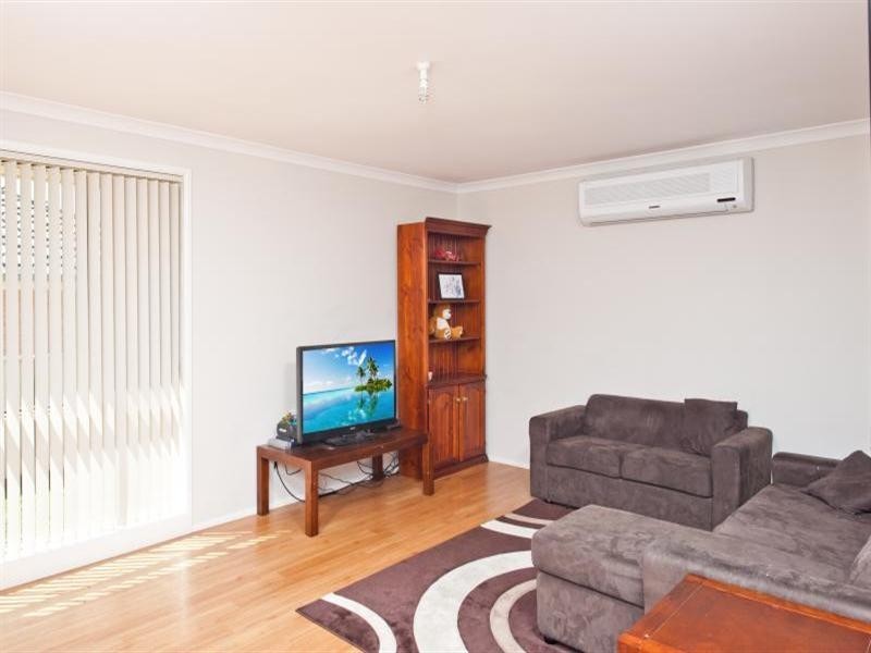 19 Kardella Avenue, Nowra NSW 2541