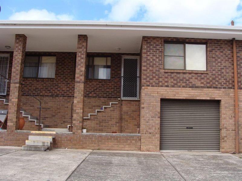 2/125 Wallace Street, Nowra NSW 2541