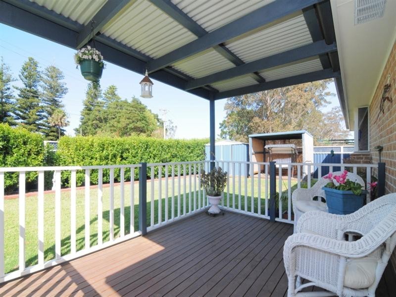 9 Jade Place, Meroo Meadow NSW 2540