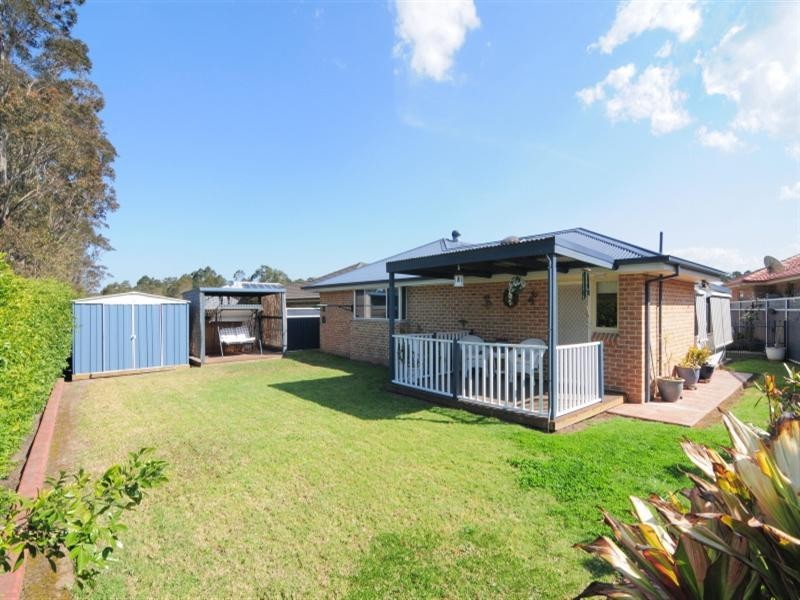 9 Jade Place, Meroo Meadow NSW 2540