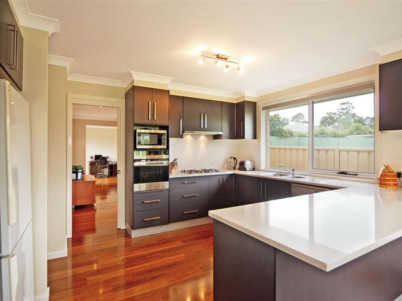 12 Appleberry Close, Bomaderry NSW 2541