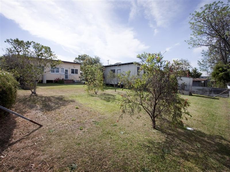 16 Dalwah Street, Bomaderry NSW 2541