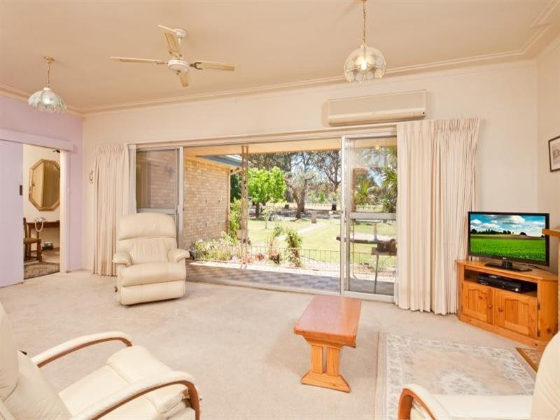 104 West Birriley Street, Bomaderry NSW 2541
