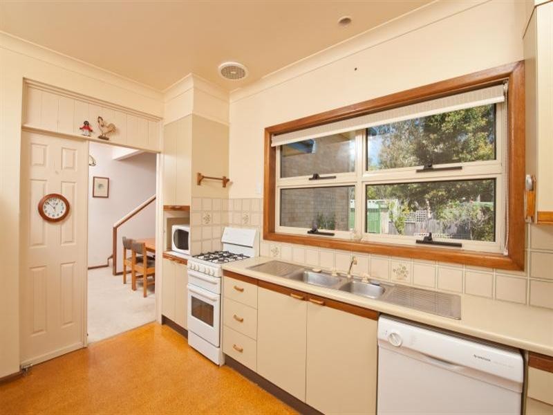 104 West Birriley Street, Bomaderry NSW 2541