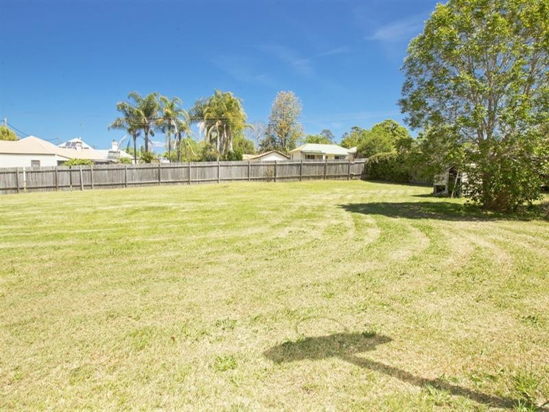 15 Monaghan Avenue, Nowra NSW 2541