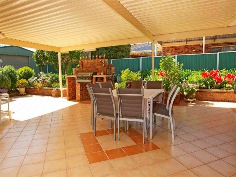 45 Jasmine Drive, Bomaderry NSW 2541