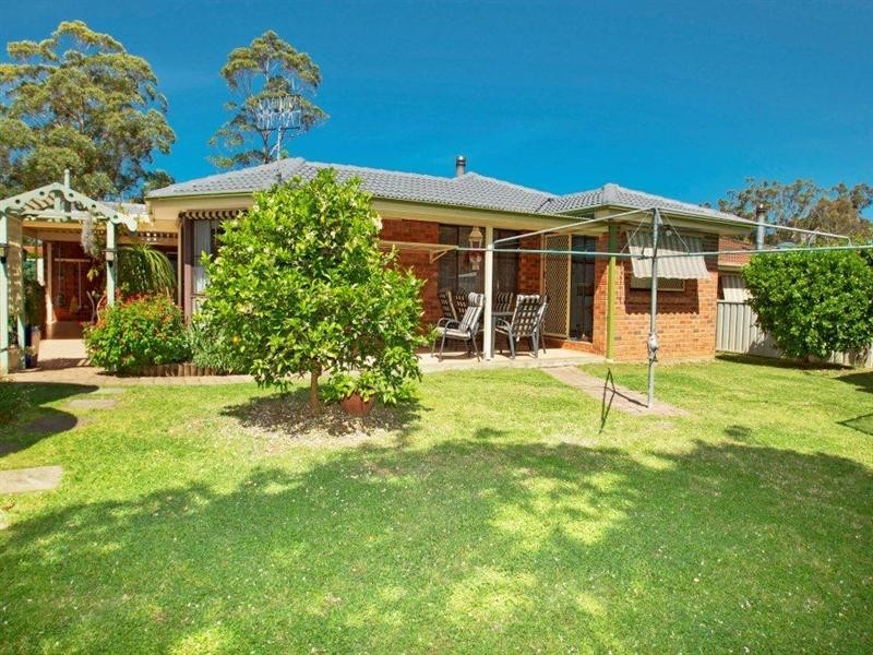 45 Jasmine Drive, Bomaderry NSW 2541