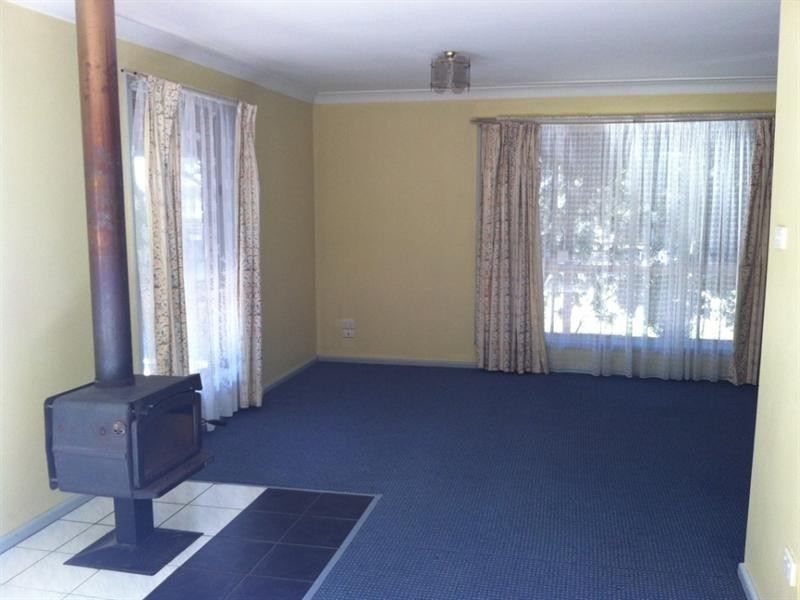 17 Depot Road, Nowra NSW 2541