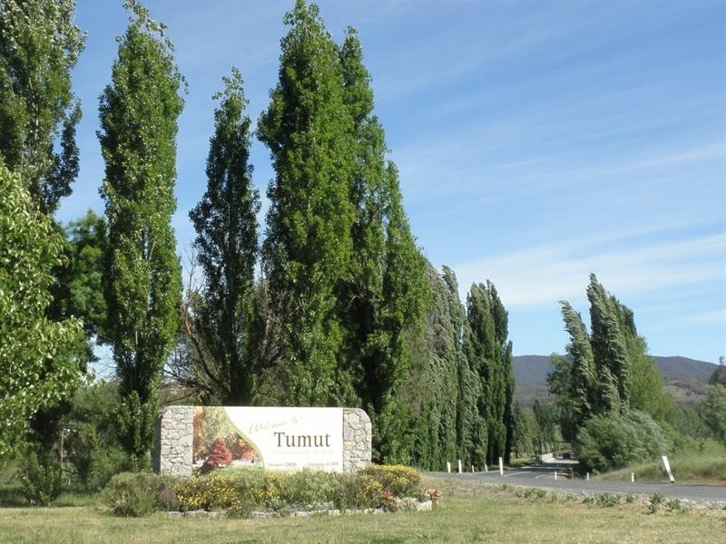 Adelong Road, Tumut NSW 2720