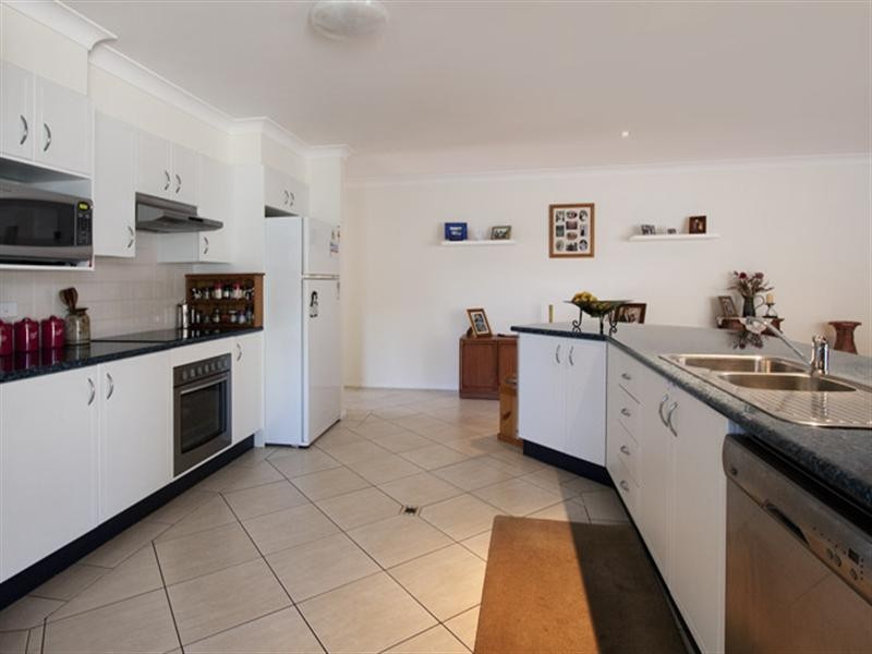 21 Mountain Ash Place, Worrigee NSW 2540