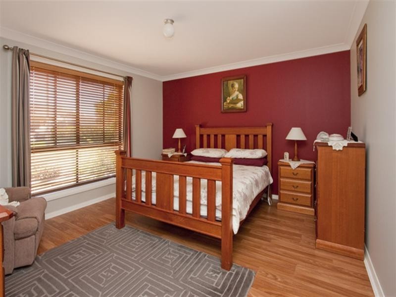21 Mountain Ash Place, Worrigee NSW 2540