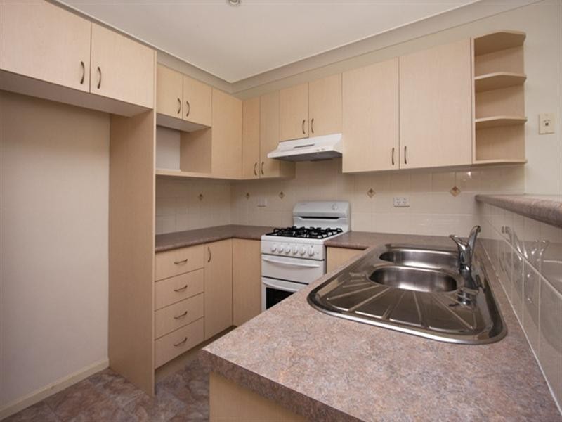 8 Denbigh Place, South Nowra NSW 2541