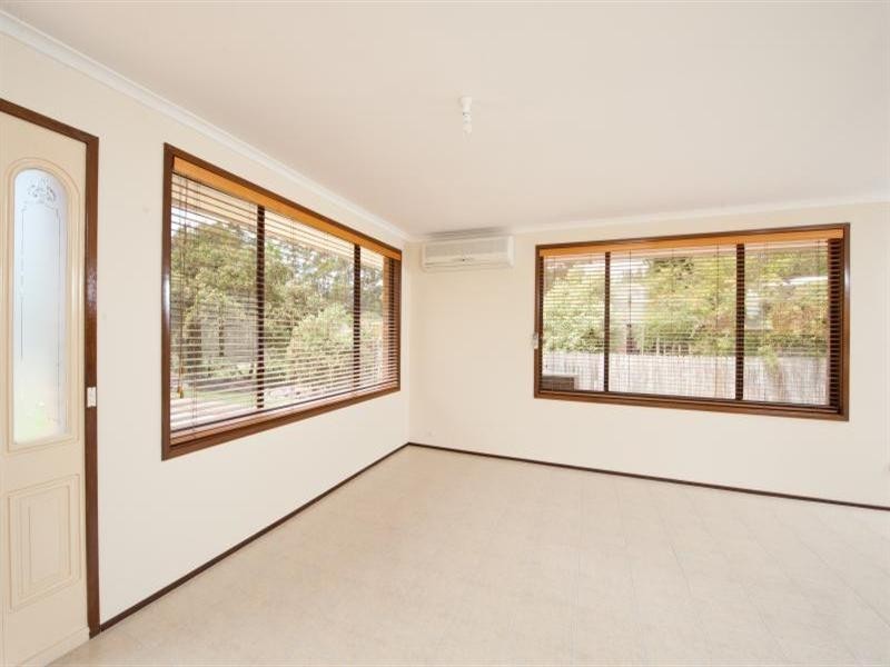 6 Jarrett Place, North Nowra NSW 2541