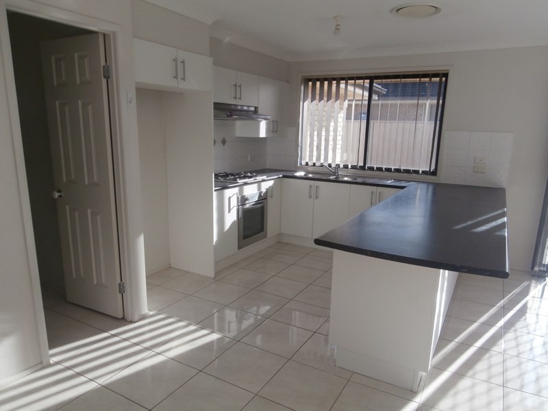 3 Myall Close, Worrigee NSW 2540