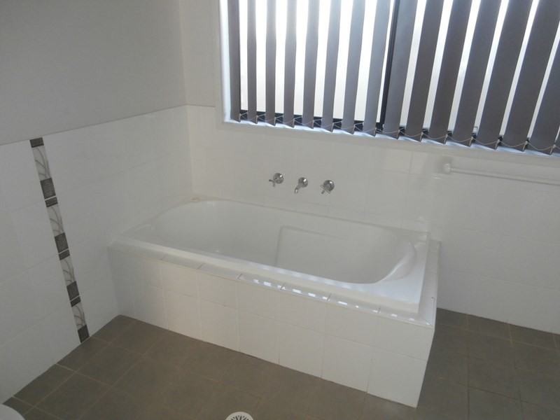 3 Myall Close, Worrigee NSW 2540