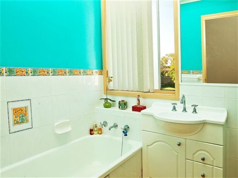 2 Condie Crescent, North Nowra NSW 2541