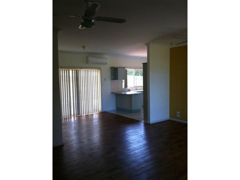 5 Royal Street, Worrigee NSW 2540