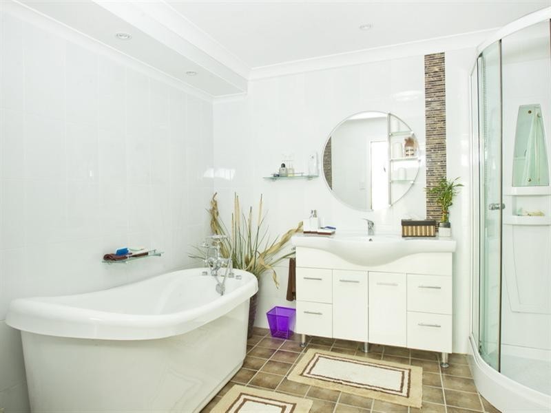 52 Haiser Road, Greenwell Point NSW 2540