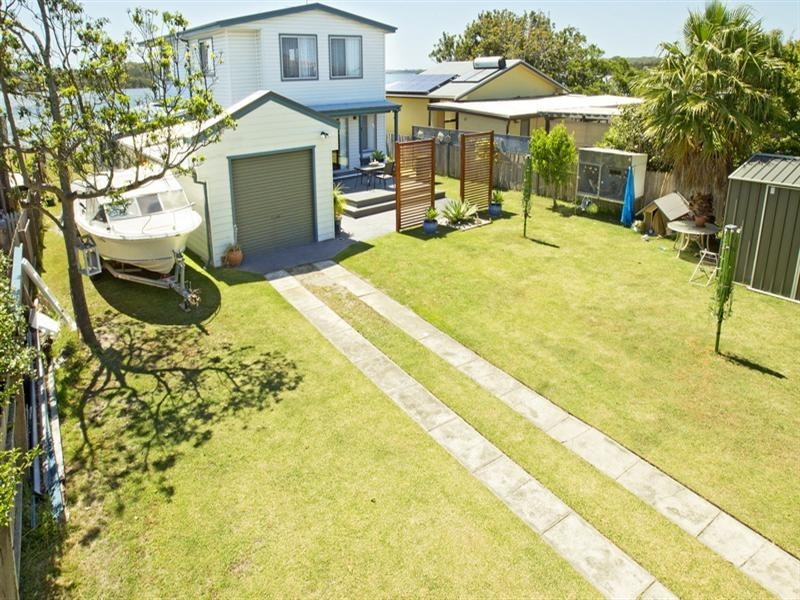 52 Haiser Road, Greenwell Point NSW 2540