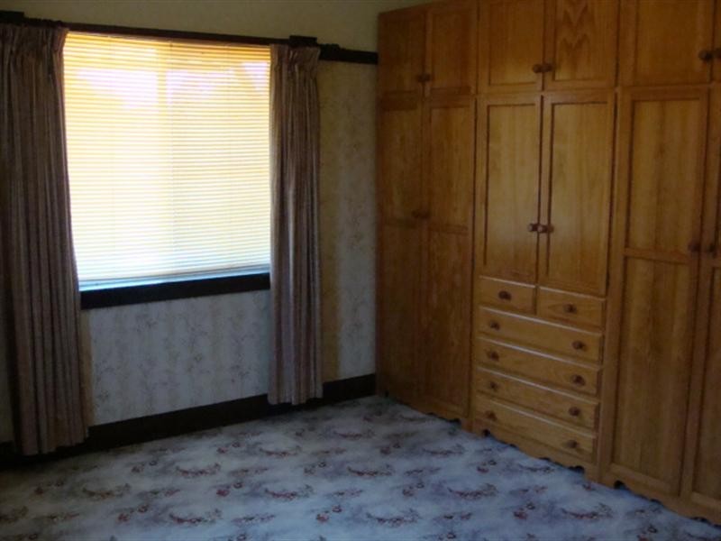 45 Meroo Road, Bomaderry NSW 2541