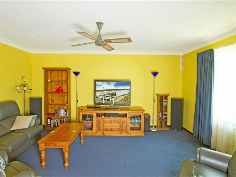 22 Maybern Close, North Nowra NSW 2541