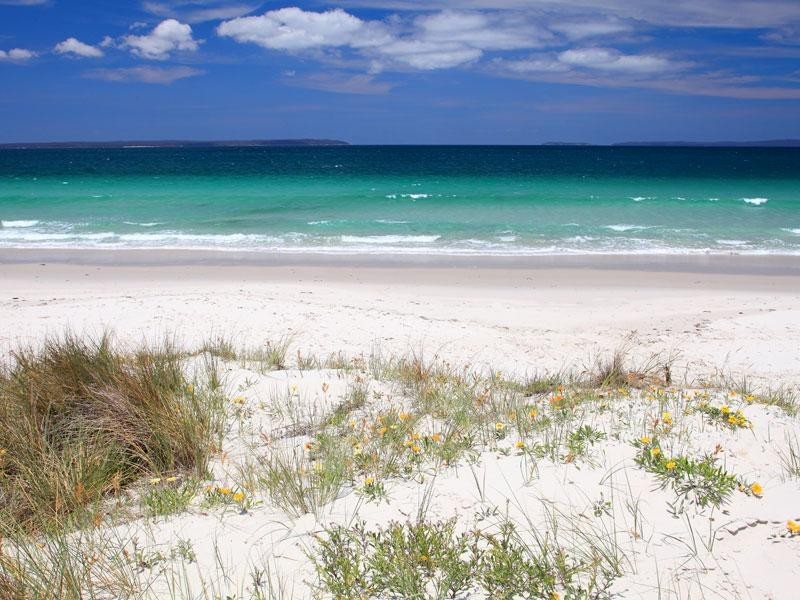 23 Quay Road, Callala Beach NSW 2540