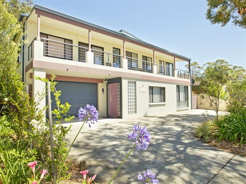 23 Boorawine Terrace, Callala Bay NSW 2540