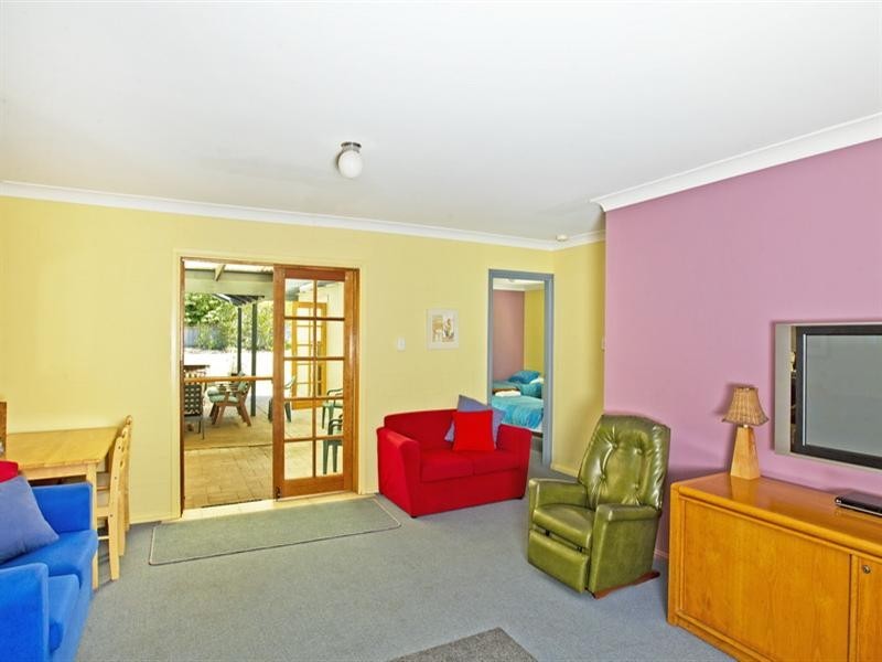 23 Boorawine Terrace, Callala Bay NSW 2540