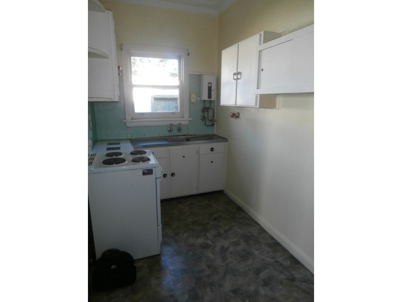 1/110 Douglas Street, Nowra NSW 2541