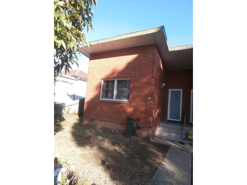 1/110 Douglas Street, Nowra NSW 2541