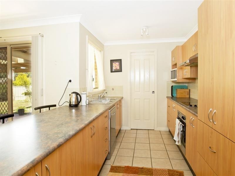 35 Robinia Way, Worrigee NSW 2540