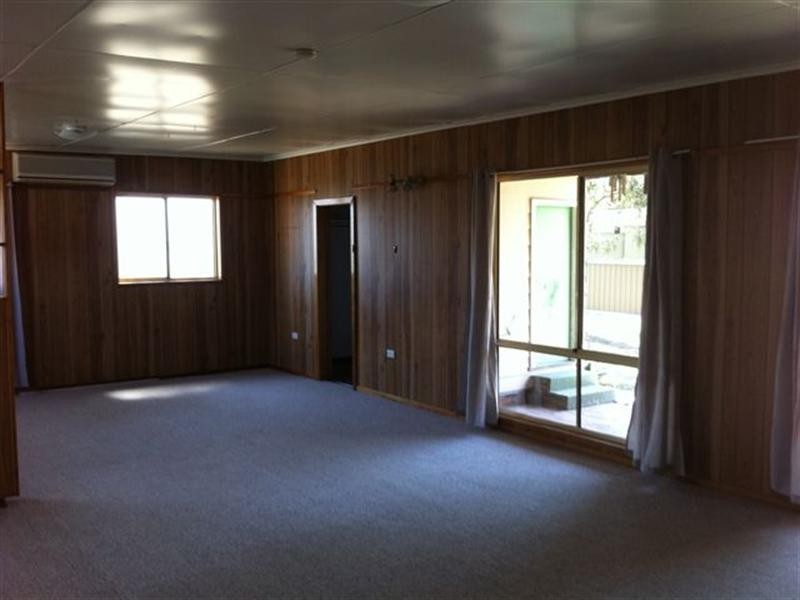 195 Old Southern Road, South Nowra NSW 2541