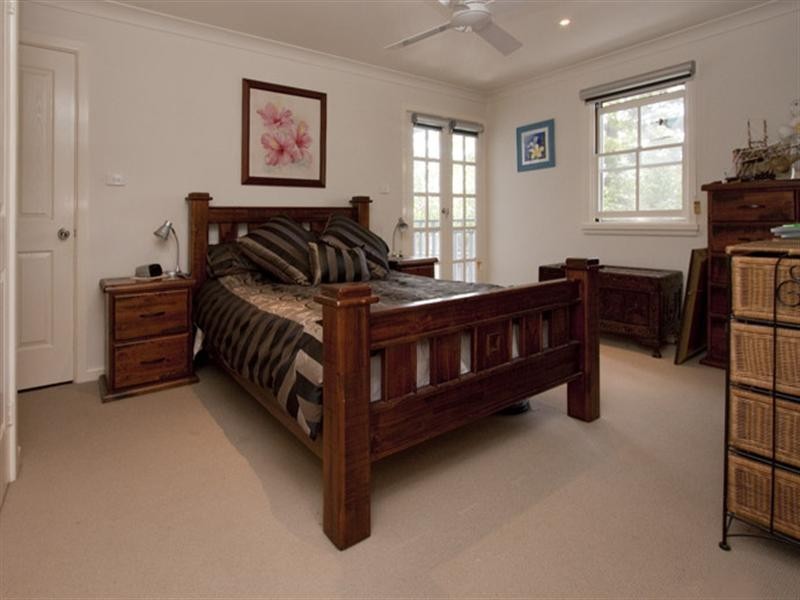 10 Junction Street, Nowra NSW 2541